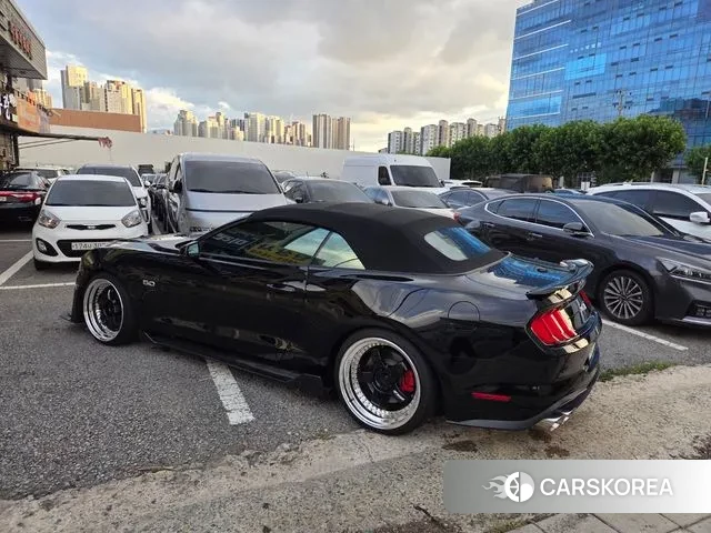 Ford Mustang id 3451539 из Кореи 8