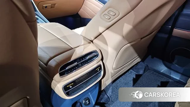 Genesis GV80 id 3372385 из Кореи 8