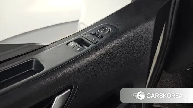 Hyundai Staria id 3378985 из Кореи 8