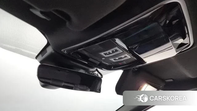 Land Rover Range Rover Velar id 3107156 из Кореи 8