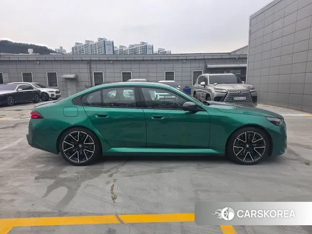 BMW M5 (G90) id 3732589 из Кореи 8