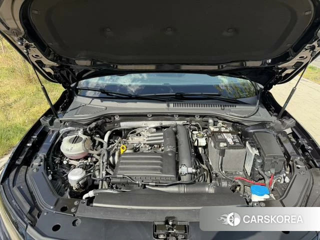Volkswagen Passat id 4301472 из Китая 8