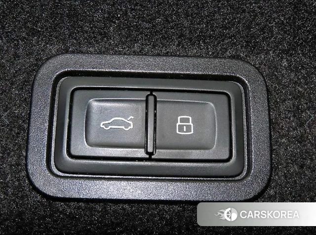 Audi A6 (C8) id 3856473 из Кореи 8