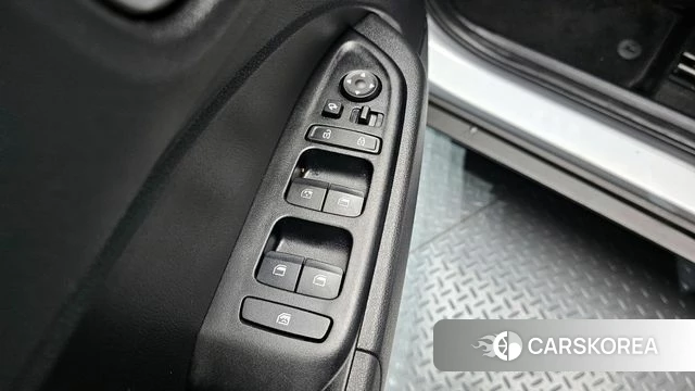Hyundai Venue id 4361442 из Кореи 8