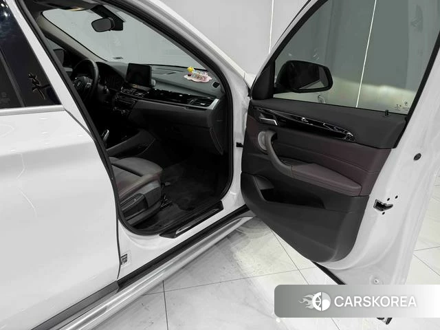 BMW X1 id 4333464 из Китая 8