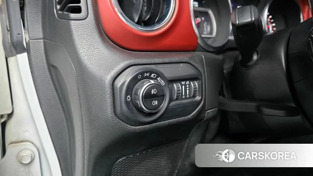 Jeep Wrangler (JL) id 4894363 из Кореи 8