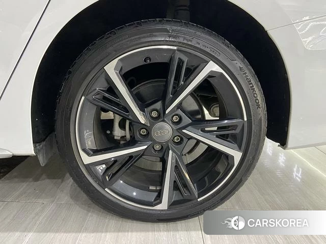 Audi A3 id 4297495 из Китая 8