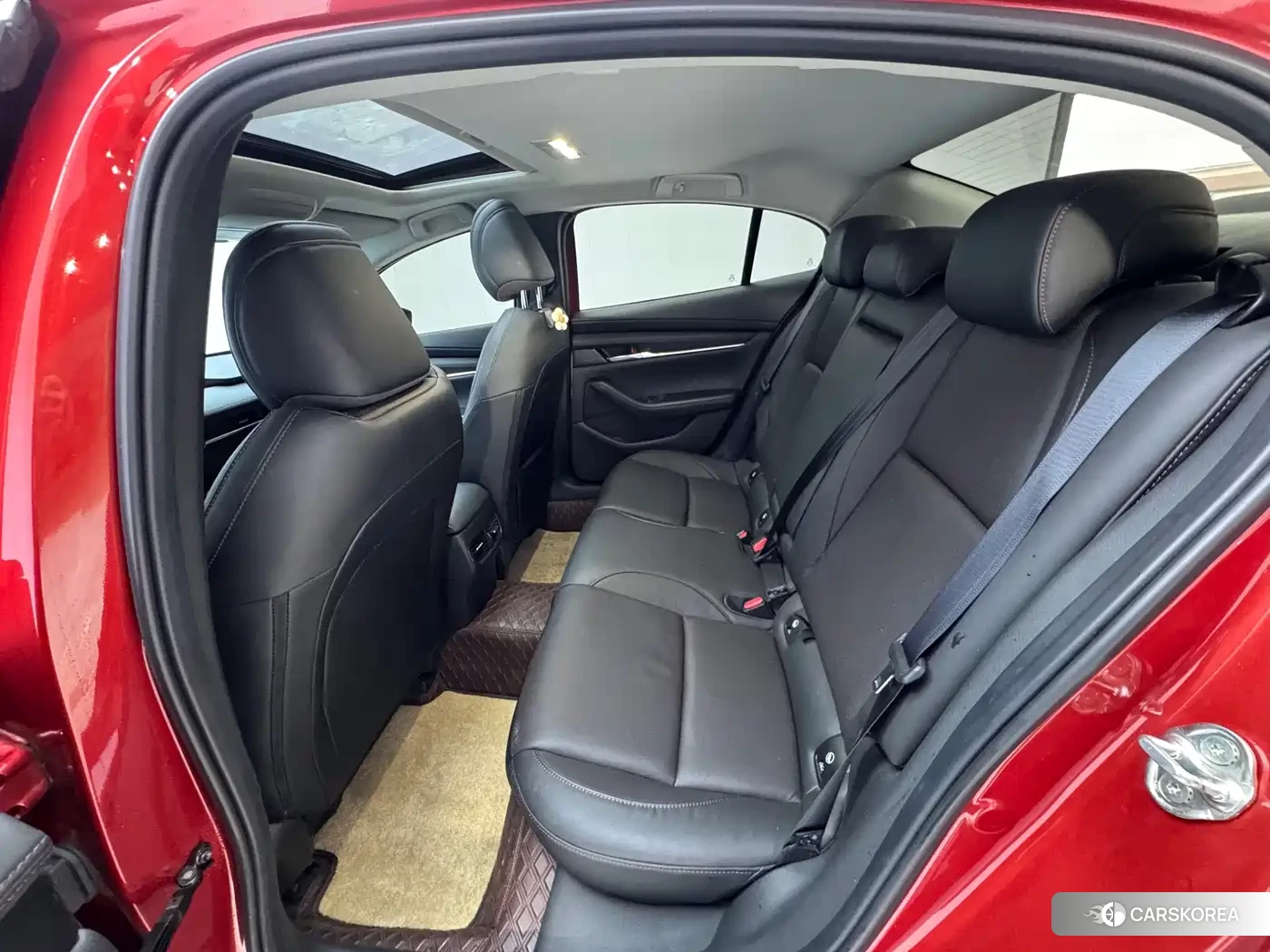 Mazda 3 id 4553626 из Китая 8