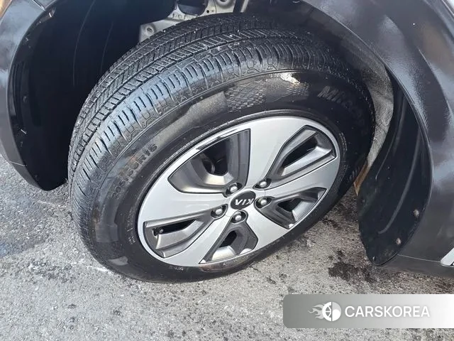 Kia Niro id 3651712 из Кореи 8