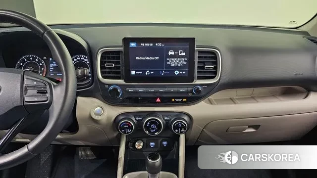 Hyundai Venue id 3202976 из Кореи 8