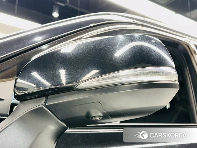 Toyota Crown Lufang id 4221069 из Китая 8