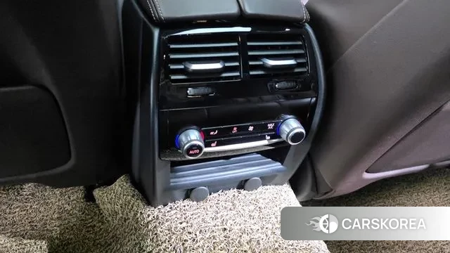 BMW 5 Series (G30) id 3013925 из Кореи 8