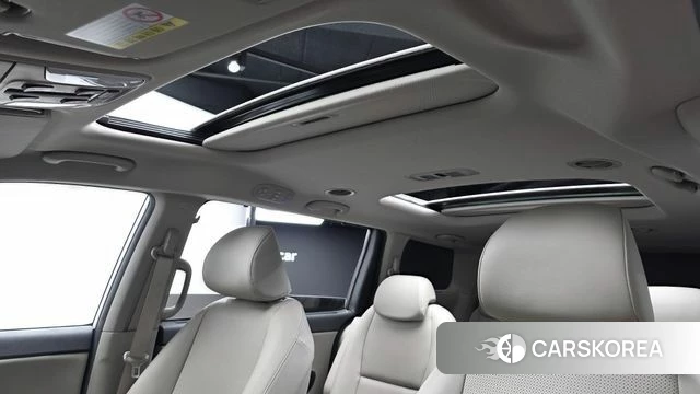 Kia The New Carnival id 4900687 из Кореи 8