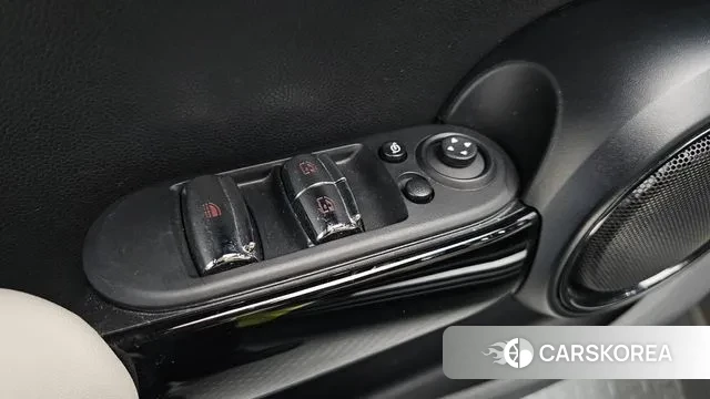 Mini Cooper S Convertible id 3383646 из Кореи 8