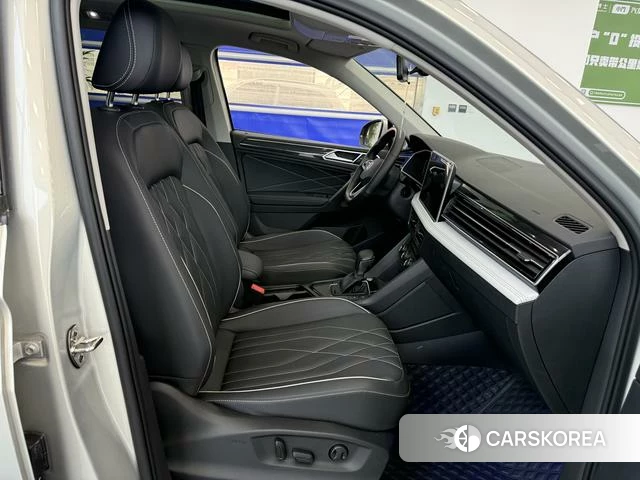 Volkswagen Tiguan L id 4276332 из Китая 8