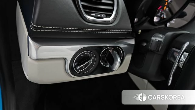 Porsche 718 Boxster id 3861820 из Кореи 8