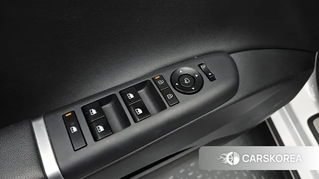 Hyundai Grandeur (GN7) id 3022218 из Кореи 8