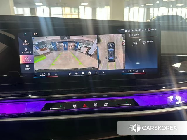 BMW 7 Series (G70) id 3933845 из Кореи 8