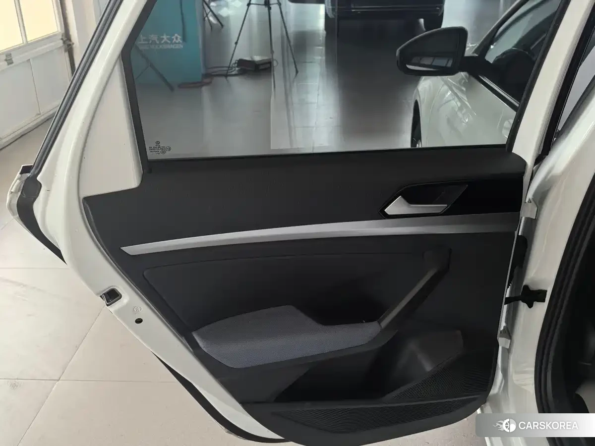 Volkswagen Lavida id 4546242 из Китая 8