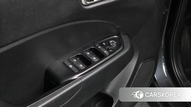 Hyundai Venue id 3820478 из Кореи 8