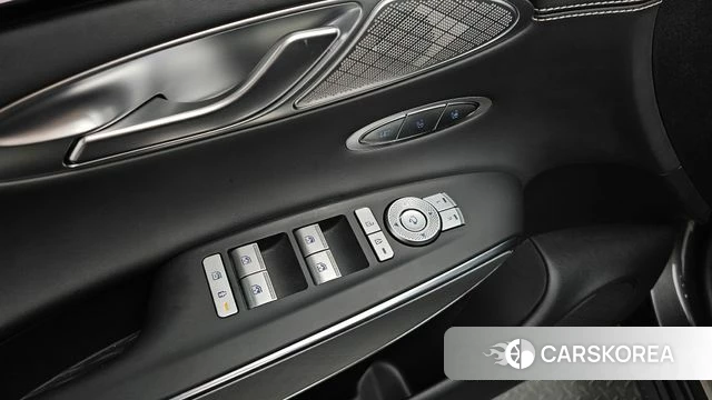 Genesis Electrified GV70 id 4618664 из Кореи 8
