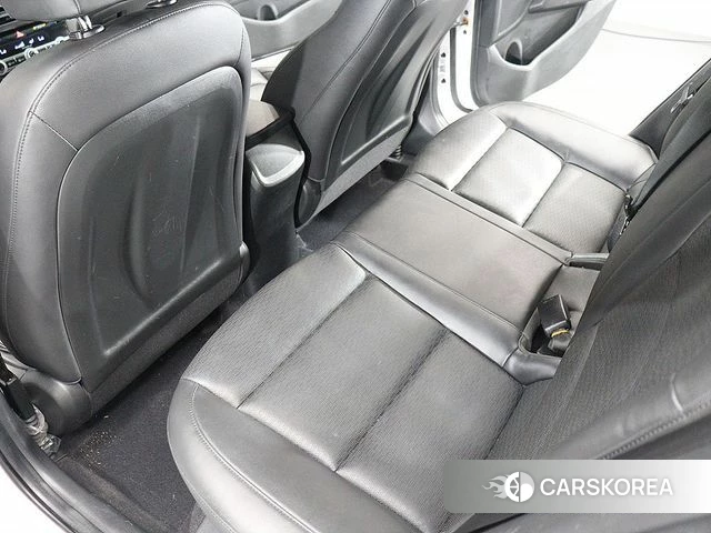 Hyundai The New Avante AD id 4677354 из Кореи 8