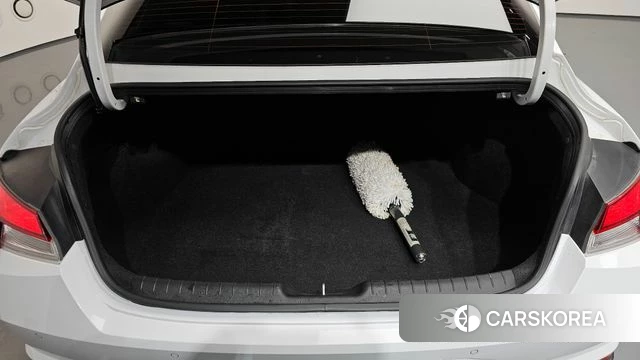 Hyundai Avante (CN7) id 4231160 из Кореи 8