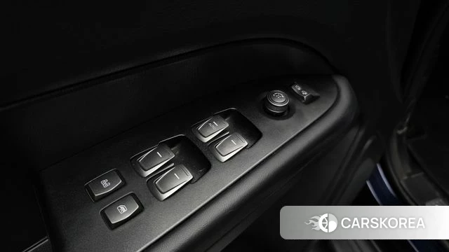 Ssangyong The New Rexton Sports Cannes id 4202157 из Кореи 8