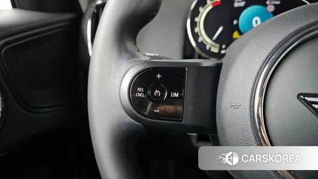 Mini Cooper Countryman id 4475852 из Кореи 8