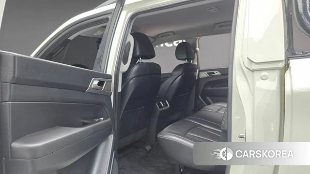 Ssangyong Rexton Sports id 3834734 из Кореи 8