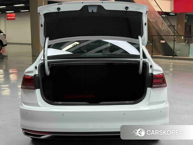Volkswagen Bora id 4374680 из Китая 8