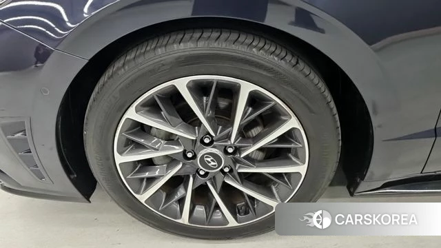 Hyundai Sonata (DN8) id 3954943 из Кореи 8