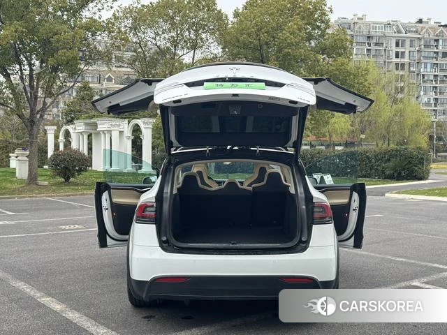 Tesla Model X id 4239014 из Китая 8