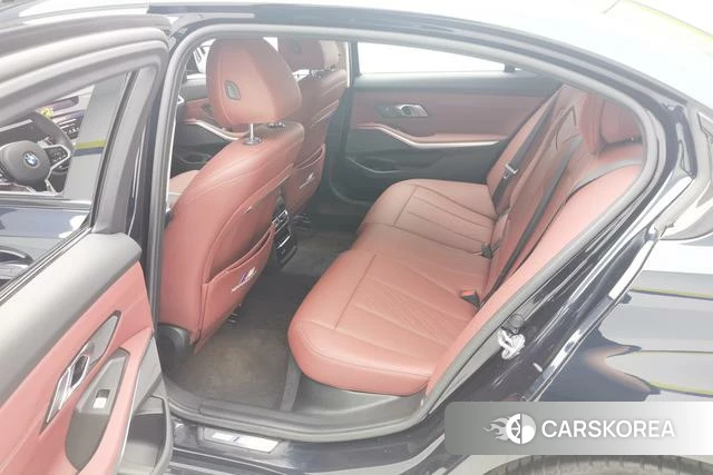 BMW 3 series id 3882400 из Китая 8