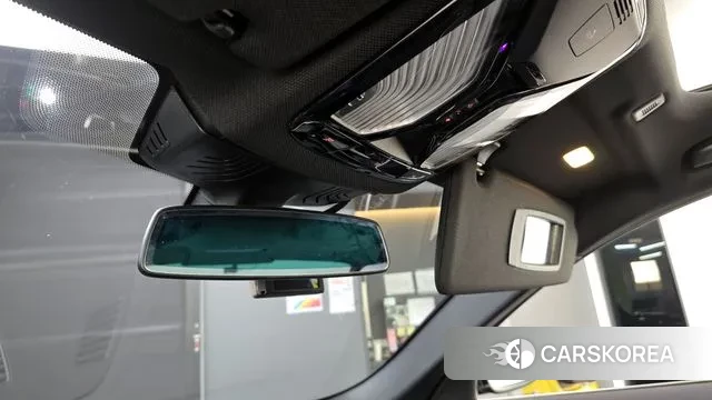 BMW 5 Series (G30) id 2981319 из Кореи 8