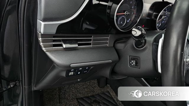 Hyundai The New Grandeur IG id 4458541 из Кореи 8