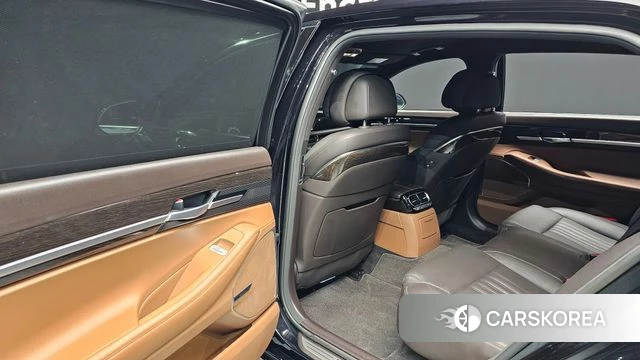 Genesis G90 id 4283516 из Кореи 8