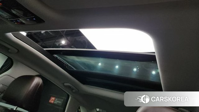Hyundai Grandeur (GN7) id 4768399 из Кореи 8
