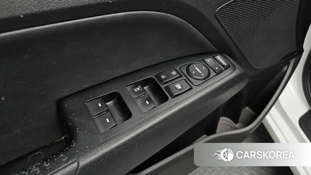 Hyundai Avante AD id 3899784 из Кореи 8