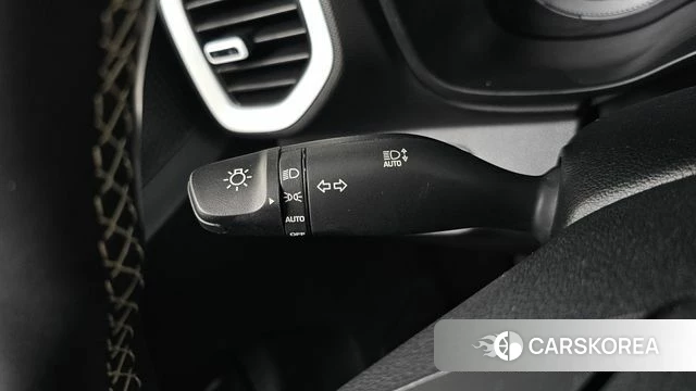 Hyundai Venue id 3859331 из Кореи 8