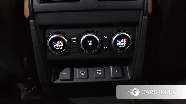 Land Rover Defender (L663) id 3473098 из Кореи 8