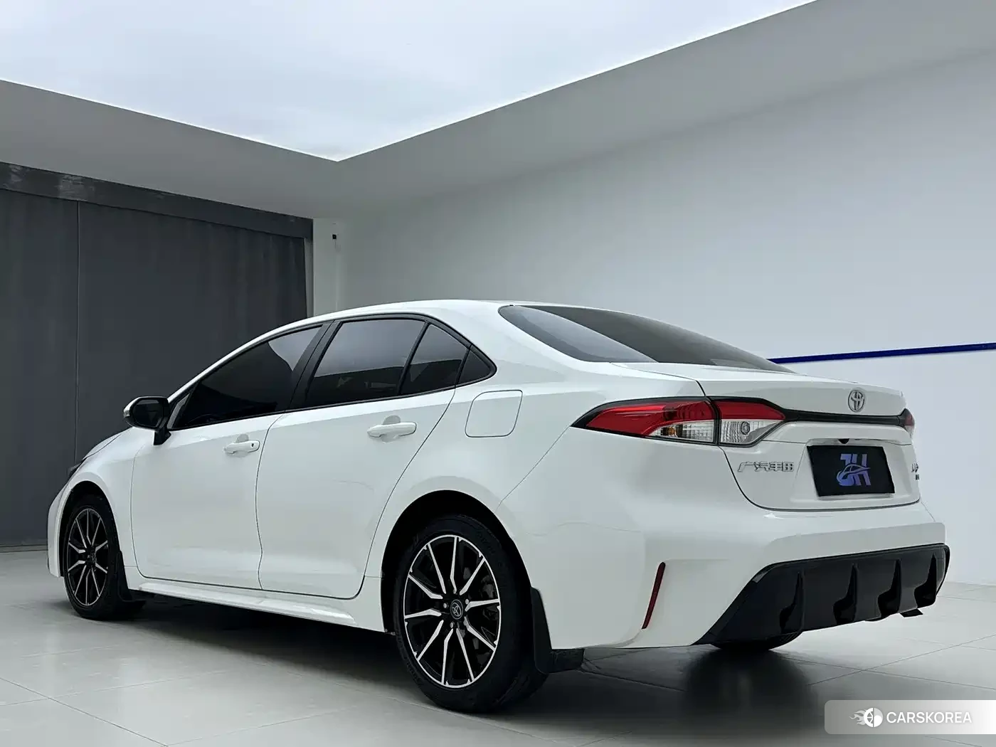 Toyota Levin id 4644389 из Китая 8