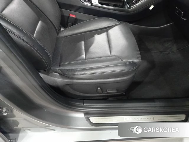 Hyundai Grandeur IG Hybrid id 4477601 из Кореи 8