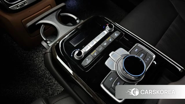 Genesis G90 id 3844768 из Кореи 8