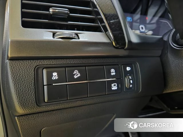 Ssangyong The New Rexton Sports Cannes id 4513125 из Кореи 8