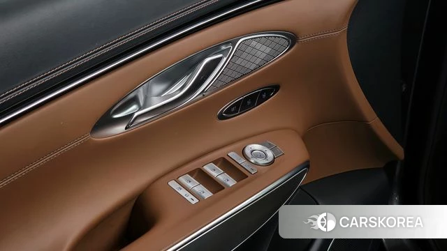 Genesis GV70 id 3839169 из Кореи 8