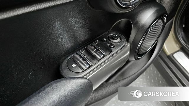 Mini Cooper id 4188298 из Кореи 8