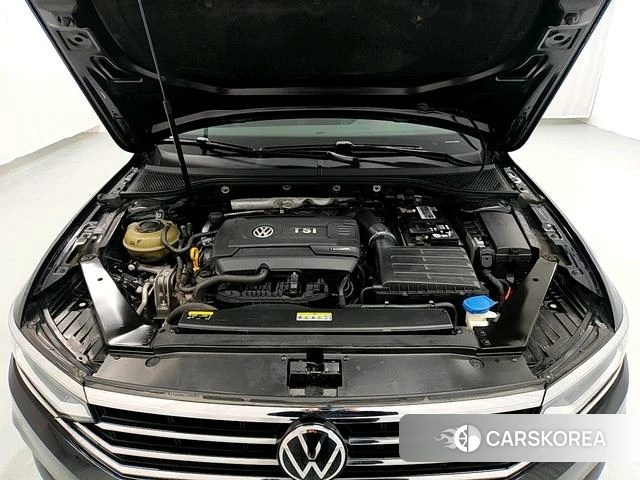 Volkswagen Magotan id 4219312 из Китая 8