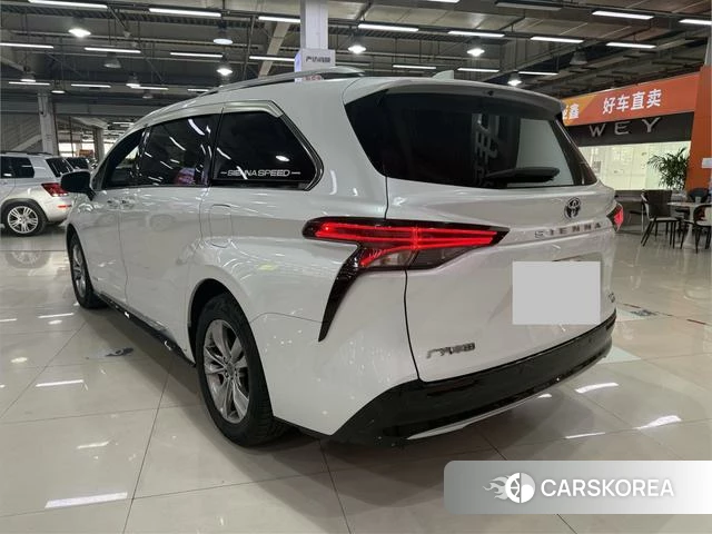 Toyota Saina id 4348712 из Китая 8