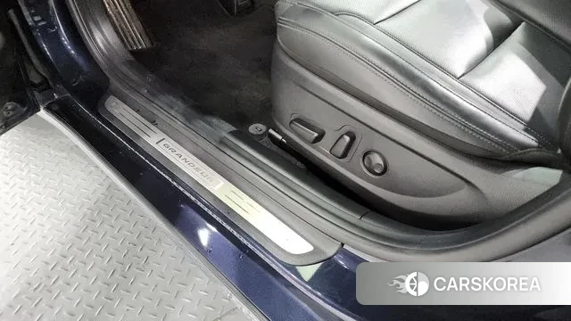 Hyundai The New Grandeur IG id 3033537 из Кореи 8